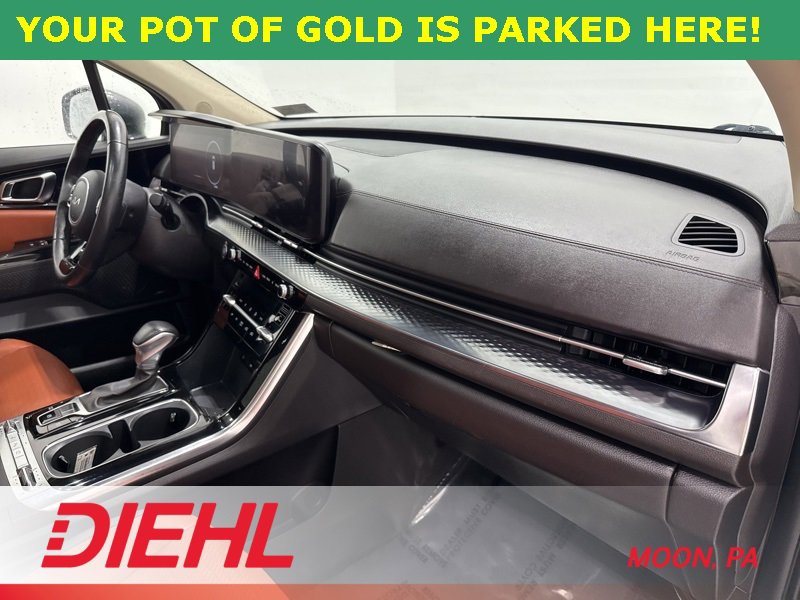 Used 2024 Kia Carnival SX Prestige image 20