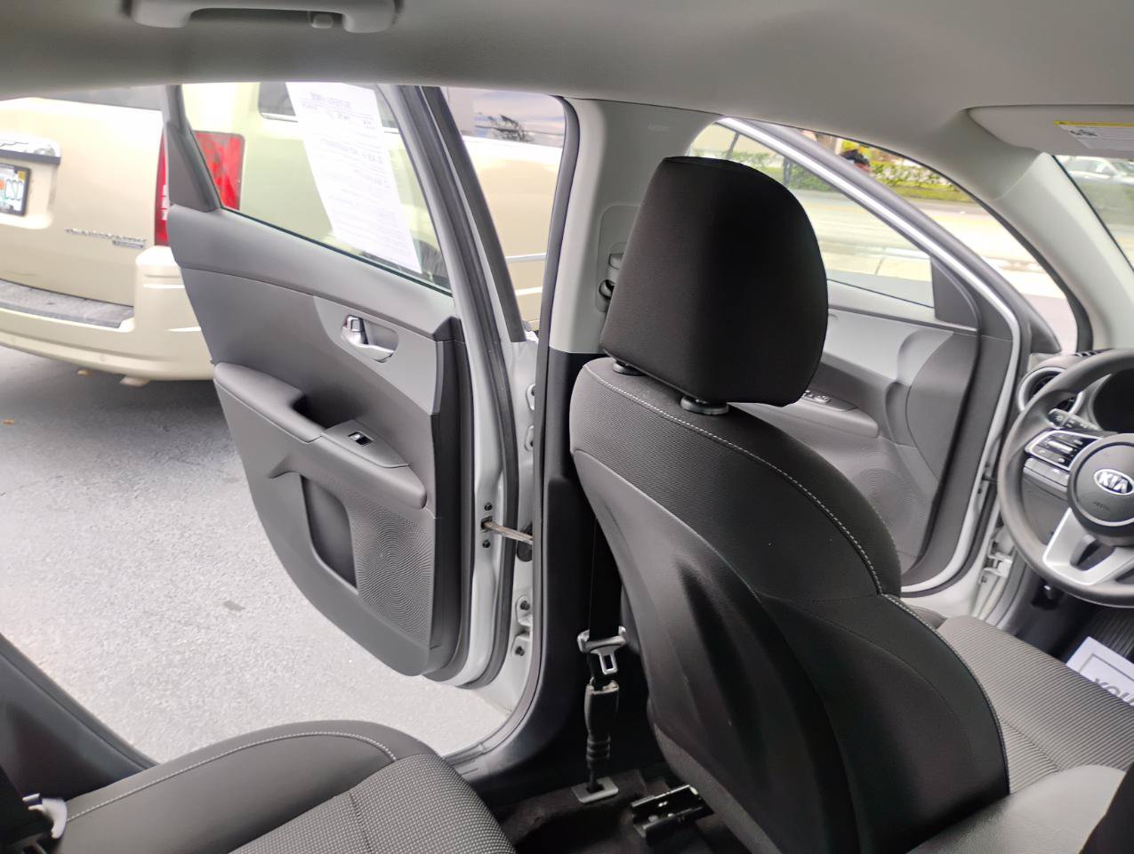 Used 2021 Kia Forte LXS FWD image 78