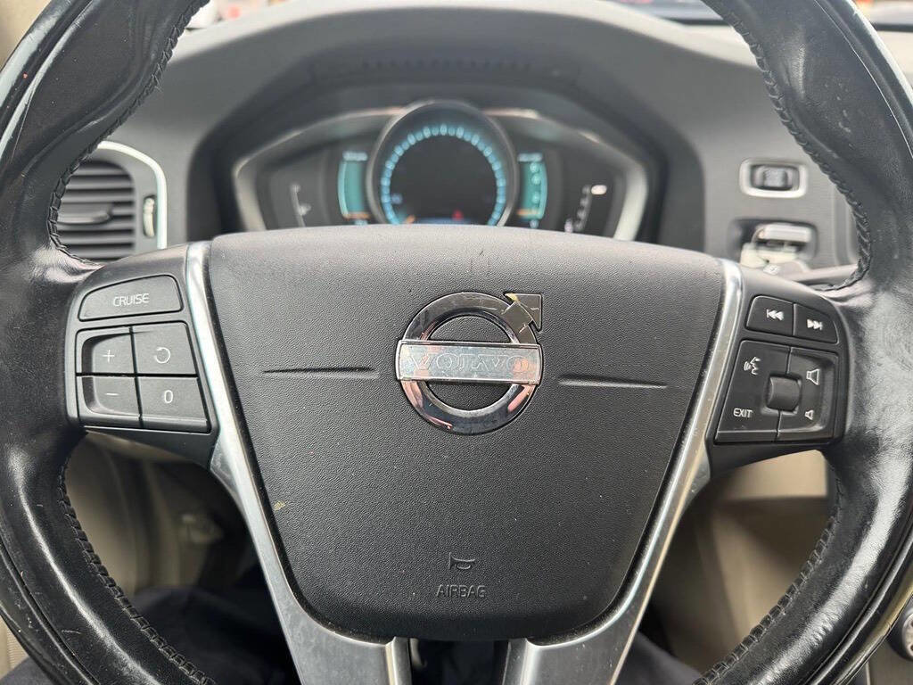 Used 2014 Volvo S60 T5 image 7