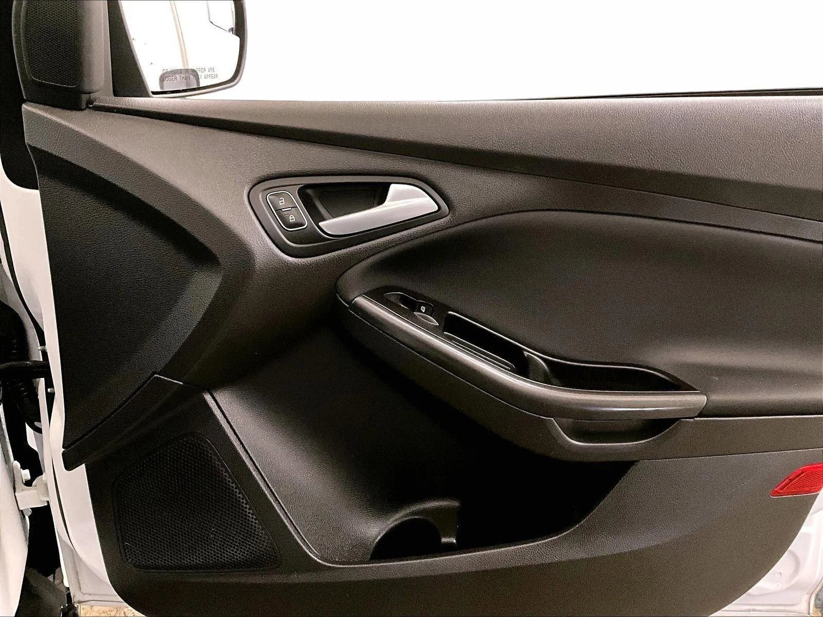 Used 2018 Ford Focus SEL image 23