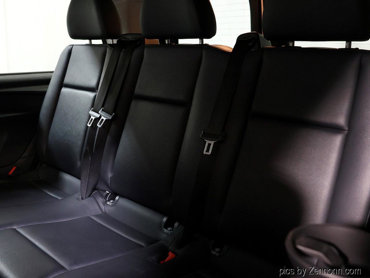 Used 2017 Mercedes-Benz Metris Passenger image 10