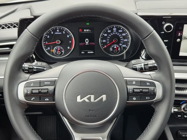 Used 2023 Kia K5 GT-Line image 25