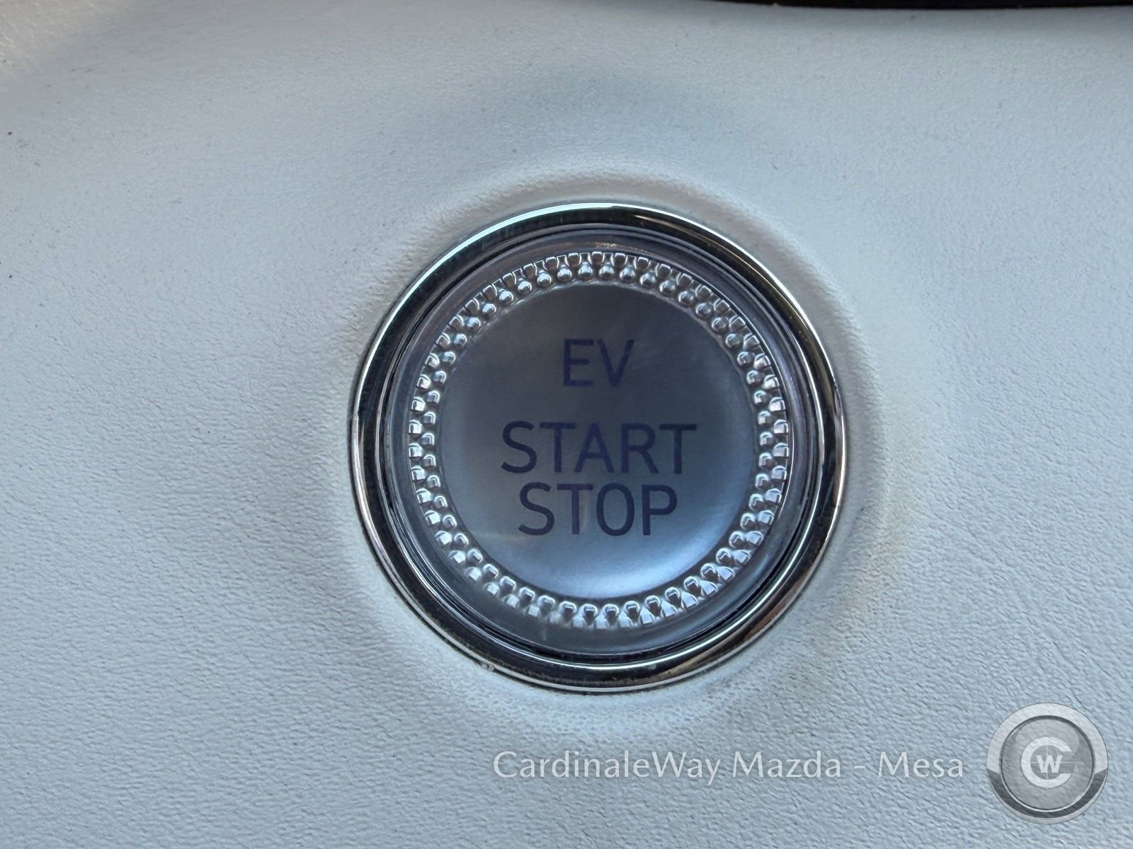 Used 2025 Genesis Electrified GV70 Advanced w/ Prestige Package image 12