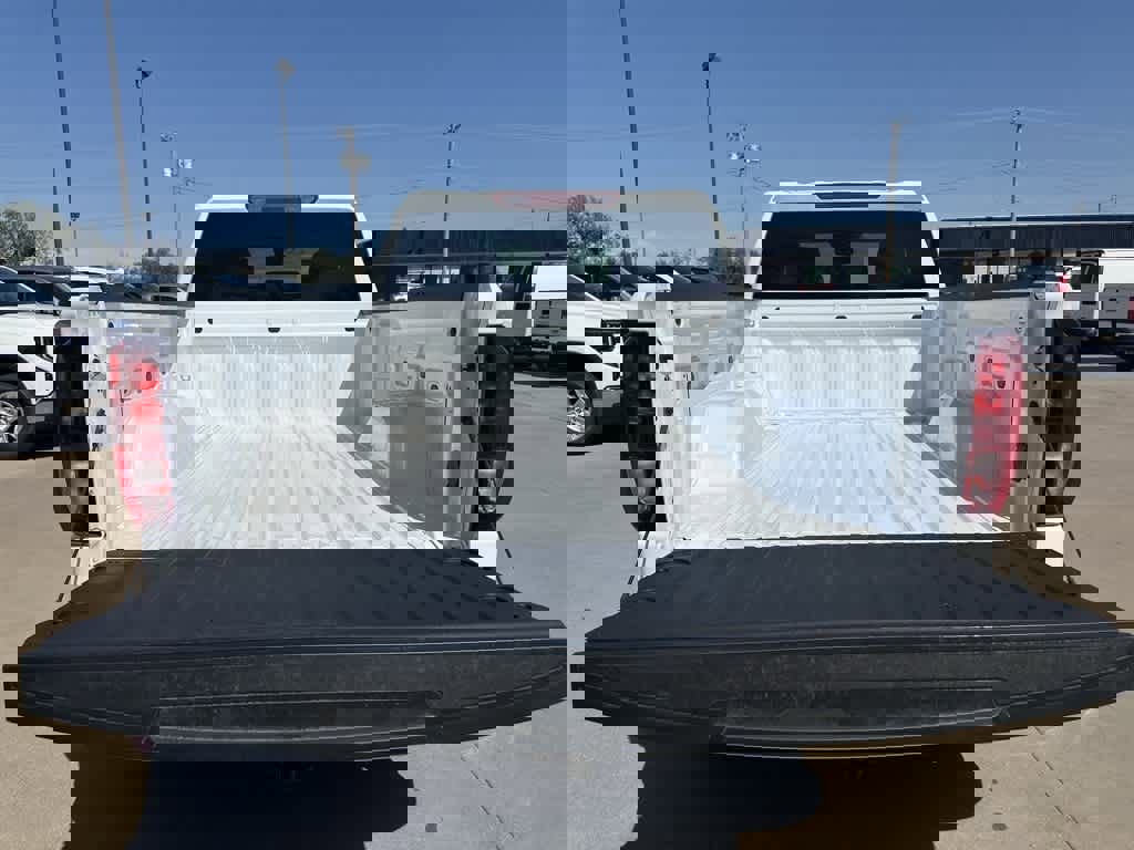 New 2024 GMC Sierra 1500 Elevation image 14