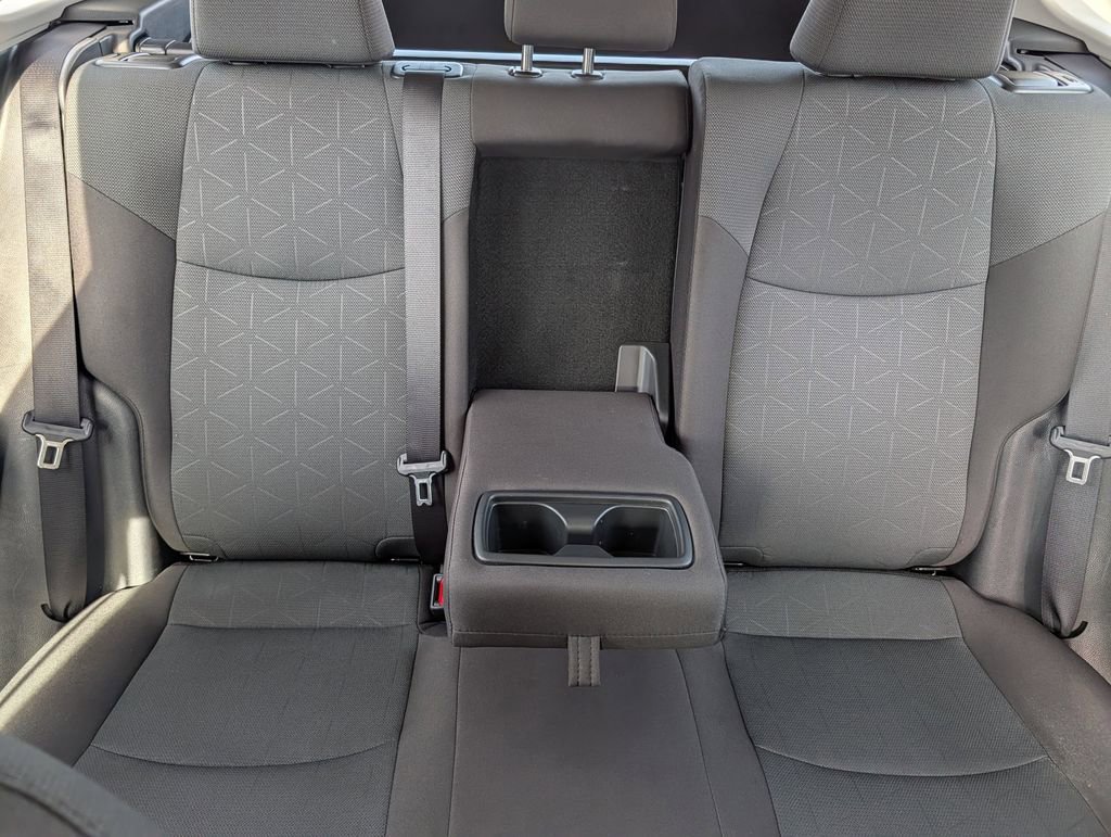 Used 2025 Toyota RAV4 XLE w/ Convenience Package image 33