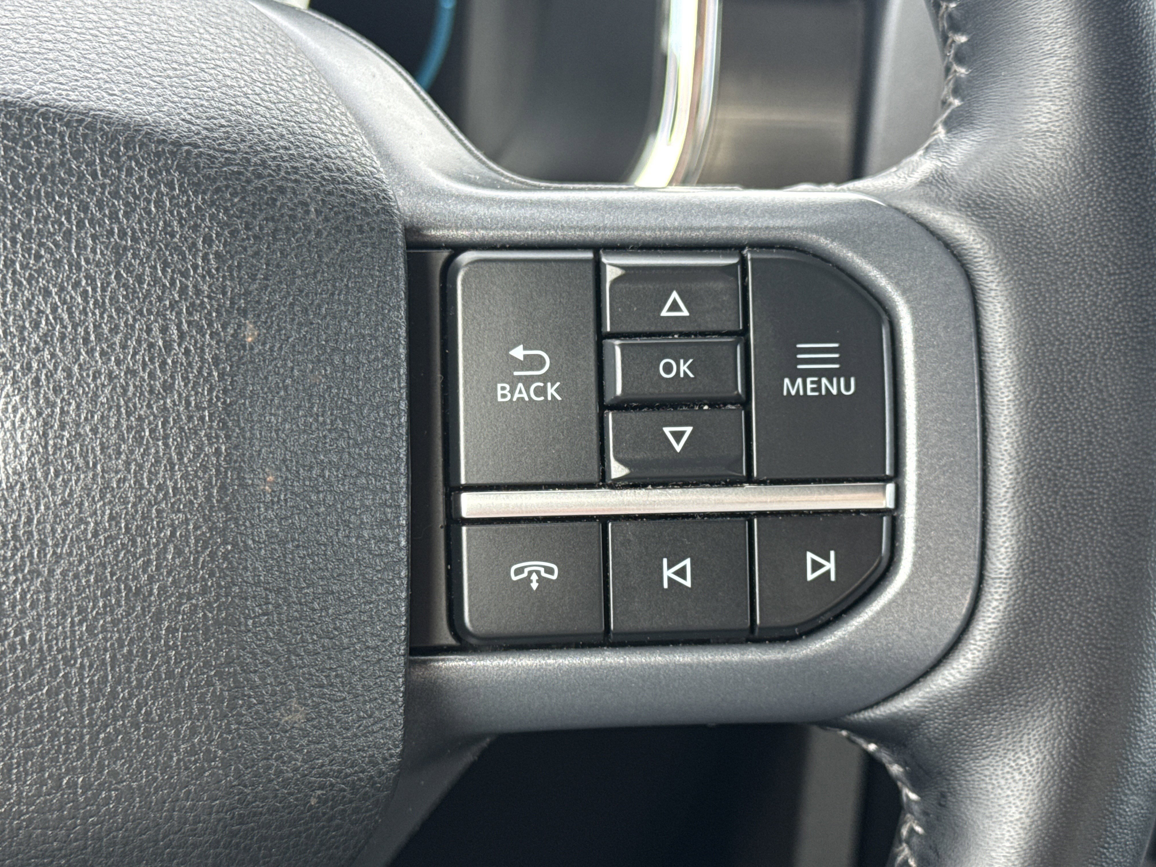 Used 2023 Ford F150 Lariat w/ Equipment Group 502A High image 18