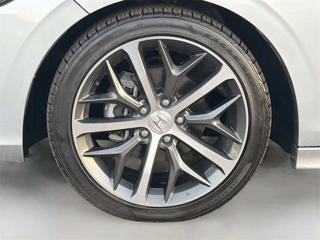 Used 2024 Honda Civic Touring image 31