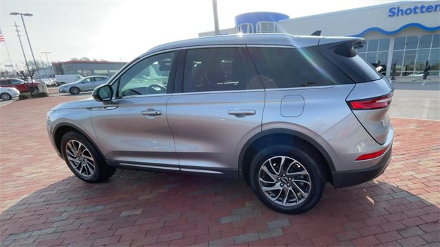 Used 2022 Lincoln Corsair FWD image 7