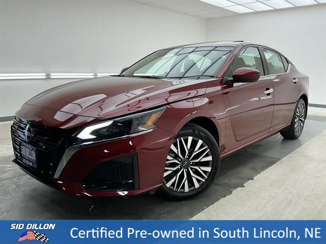 Certified 2024 Nissan Altima 2.5 SV w/ SV Premium Package AWD/4WD image 1