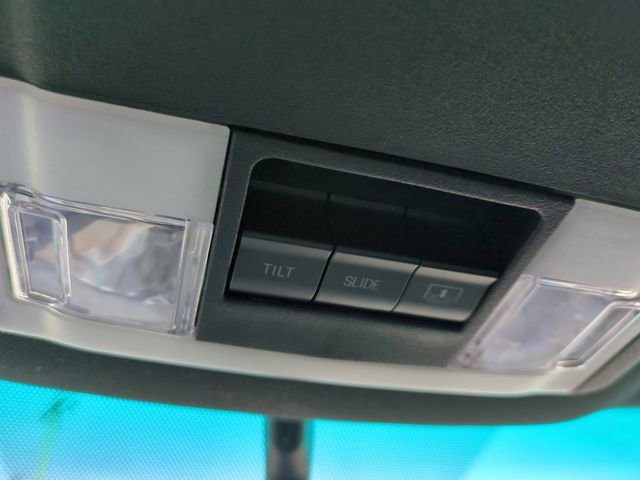 Used 2017 Ford Explorer Sport w/ Equipment Group 401A image 24