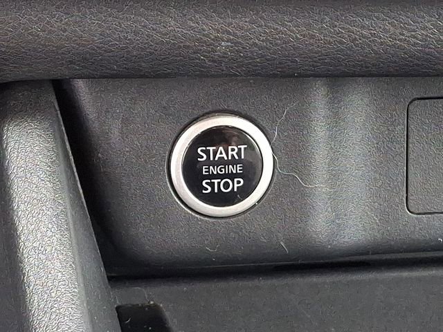 Used 2023 Nissan Rogue SV image 23