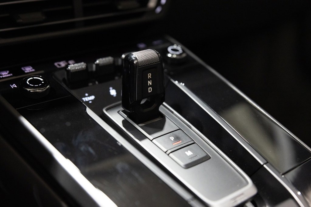 Used 2023 Porsche 911 Carrera w/ Sport Chrono Package image 42