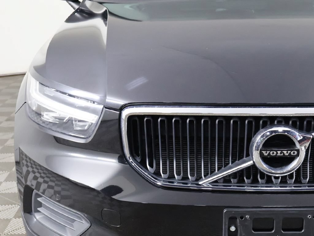 Used 2019 Volvo XC40 T5 Momentum AWD/4WD image 11