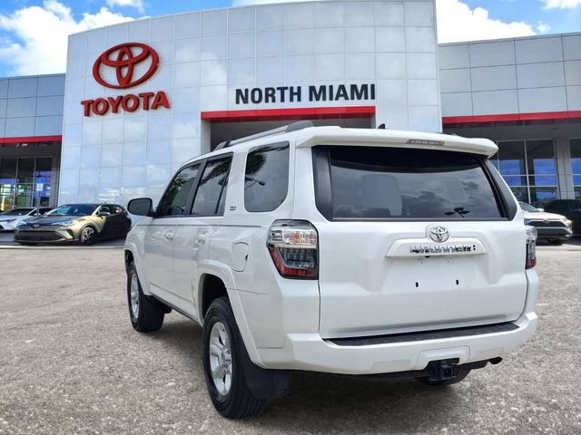 Used 2024 Toyota 4Runner SR5 Premium w/ Moonroof Package RWD image 3