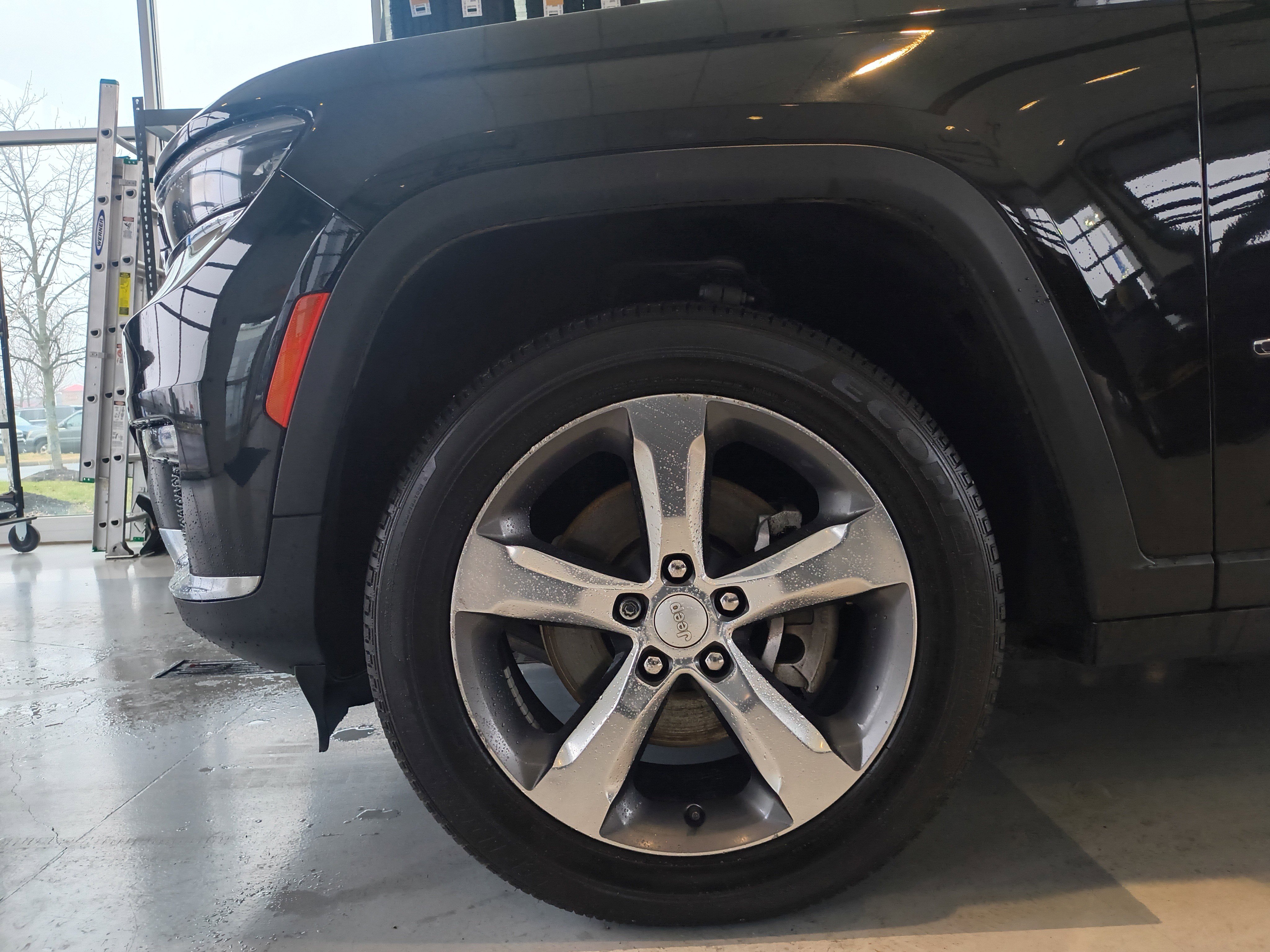 Used 2021 Jeep Grand Cherokee L Limited image 28