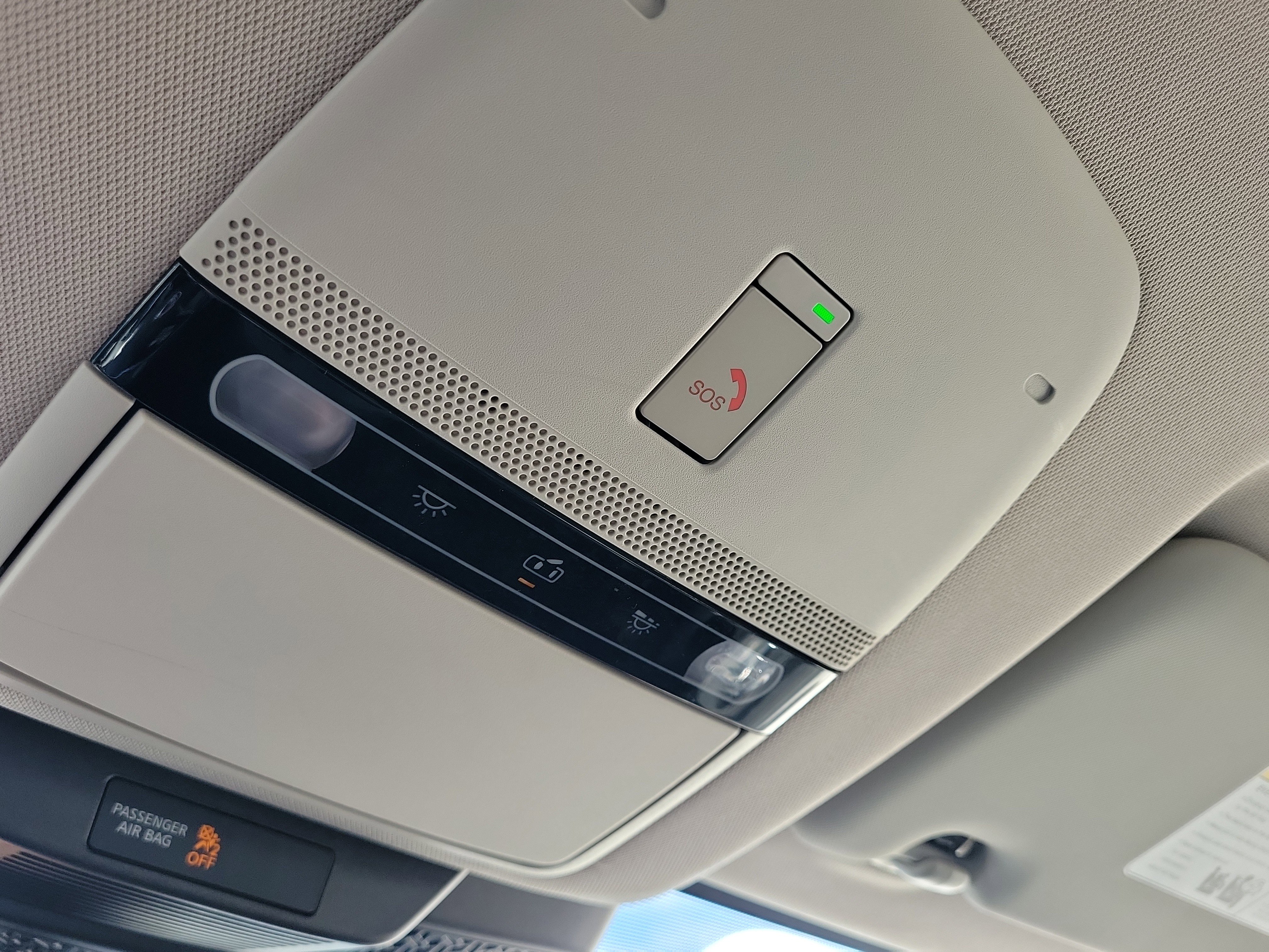 Certified 2023 Nissan Ariya FWD image 22