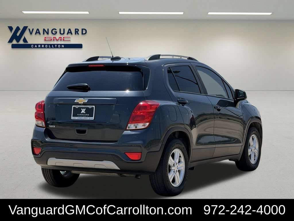 Used 2021 Chevrolet Trax LT w/ LT Convenience Package FWD image 10