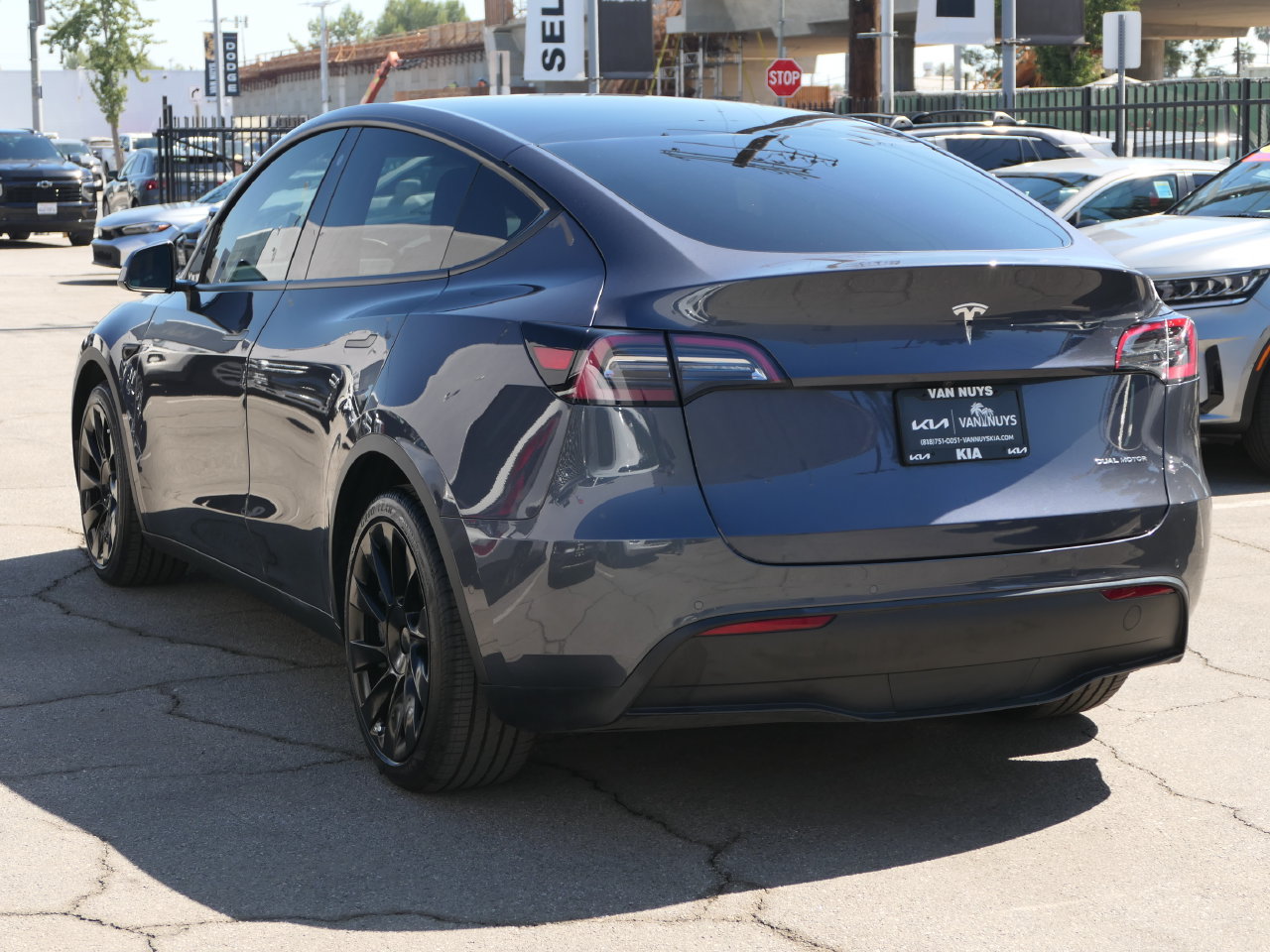 Used 2021 Tesla Model Y Long Range AWD/4WD image 6