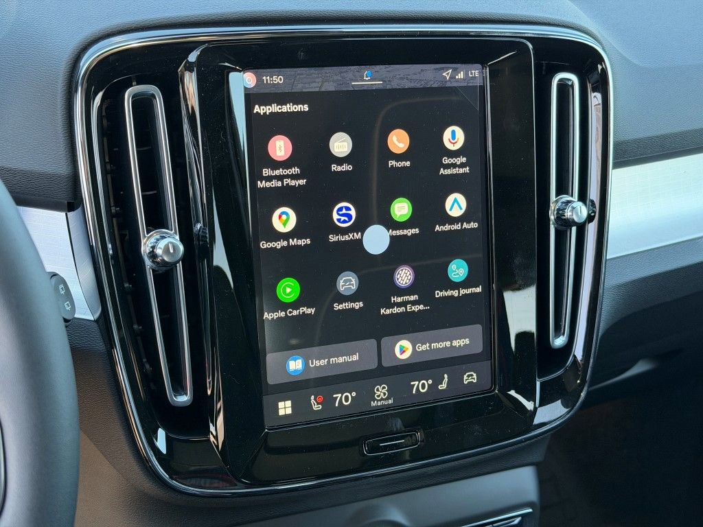 New 2026 Volvo XC40 B5 Ultra w/ Climate Package image 22