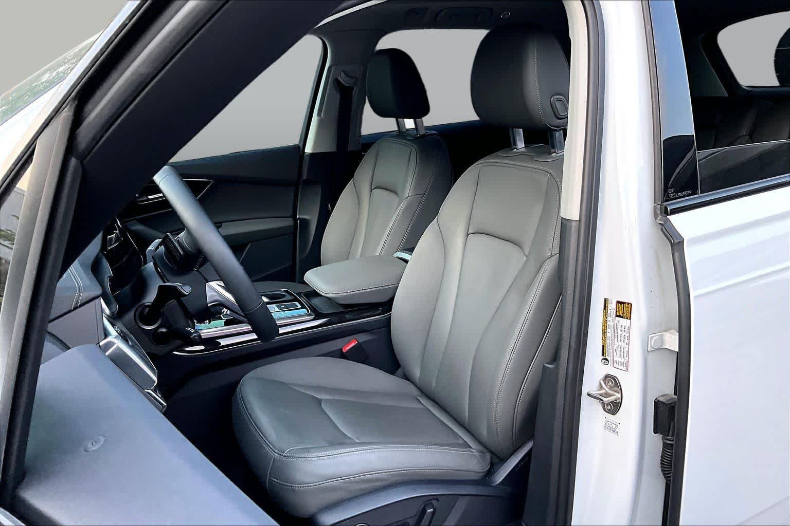 Certified 2026 Audi Q7 2.0T Premium AWD/4WD image 8
