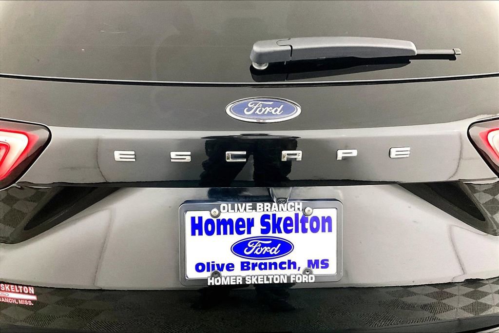 Used 2024 Ford Escape ST-Line image 14