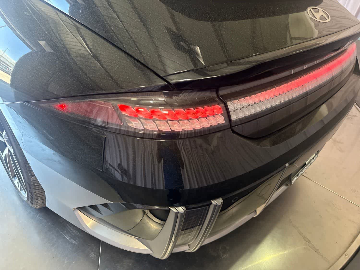 Used 2025 Hyundai Ioniq 6 SEL RWD image 10