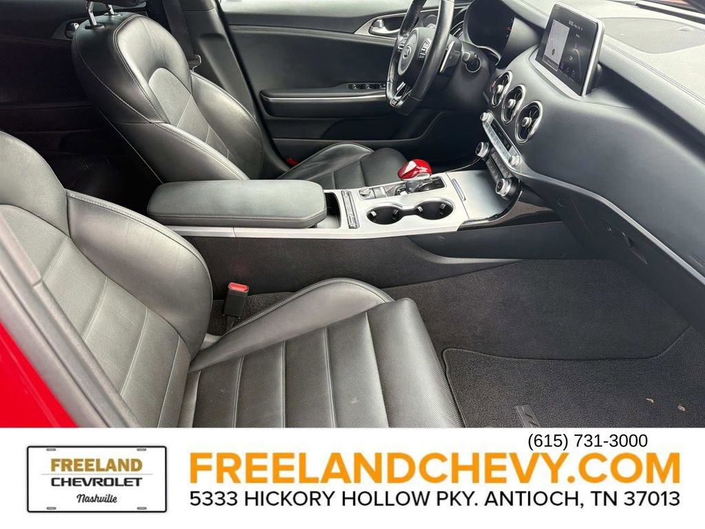 Used 2020 Kia Stinger GT2 image 25