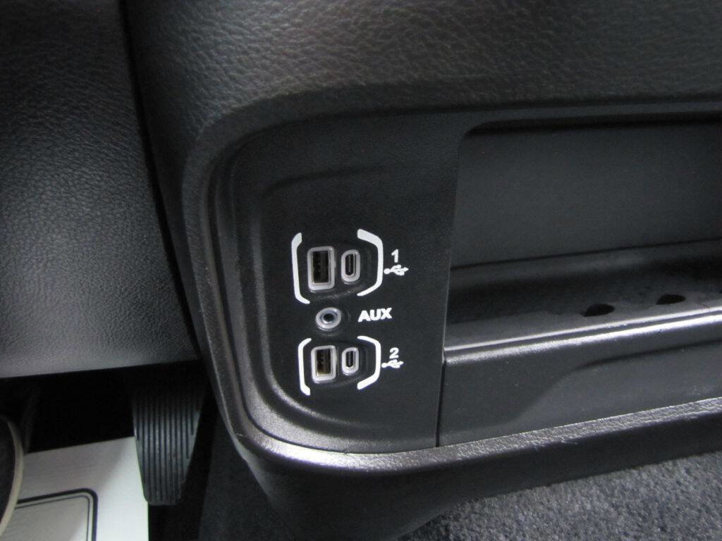 Used 2024 RAM 4500 SLT w/ Quick Order Package 2YG SLT image 47