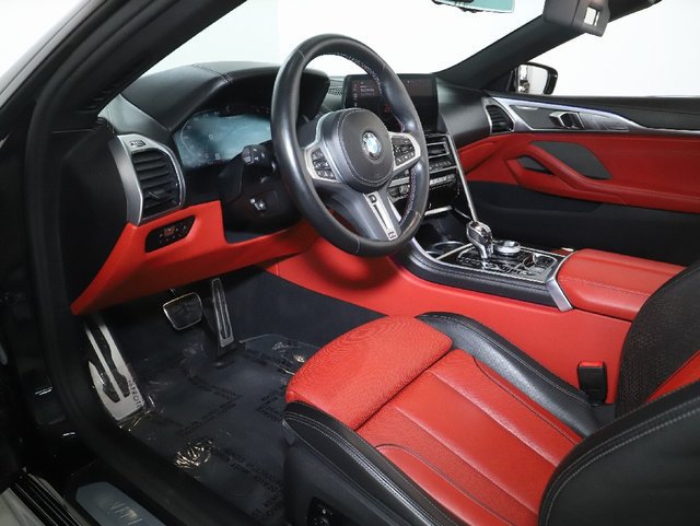 Used 2023 BMW M850i xDrive Convertible AWD/4WD image 19