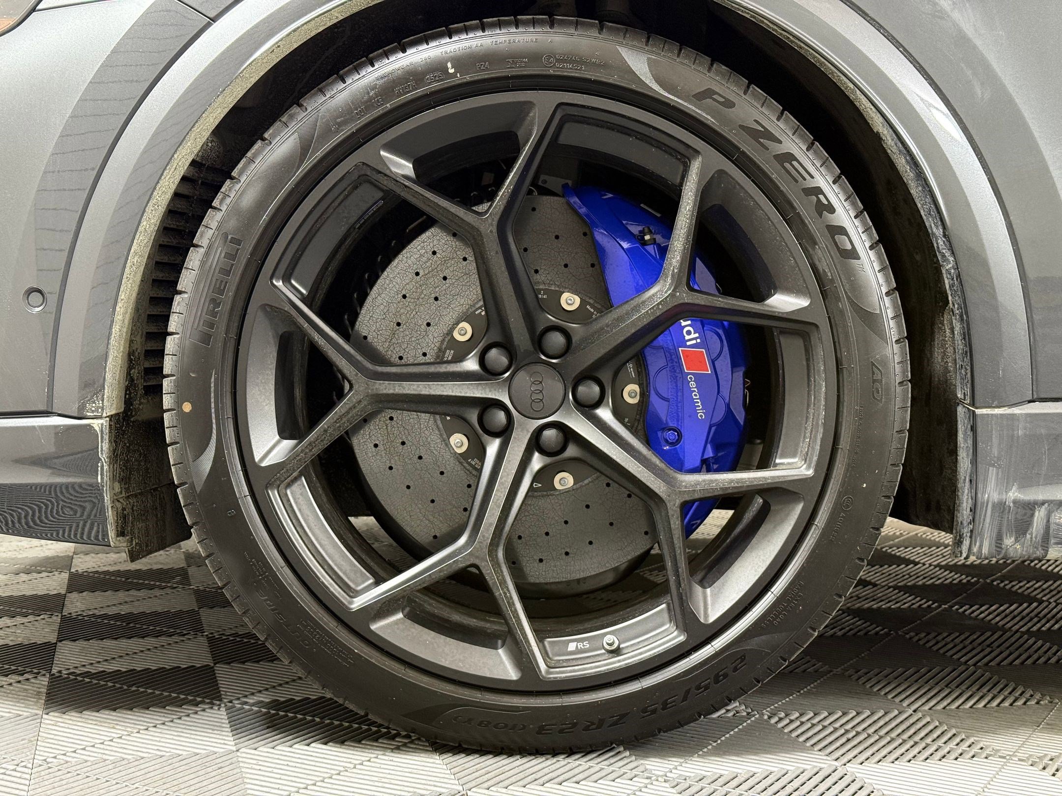 New 2026 Audi RS Q8 performance image 12