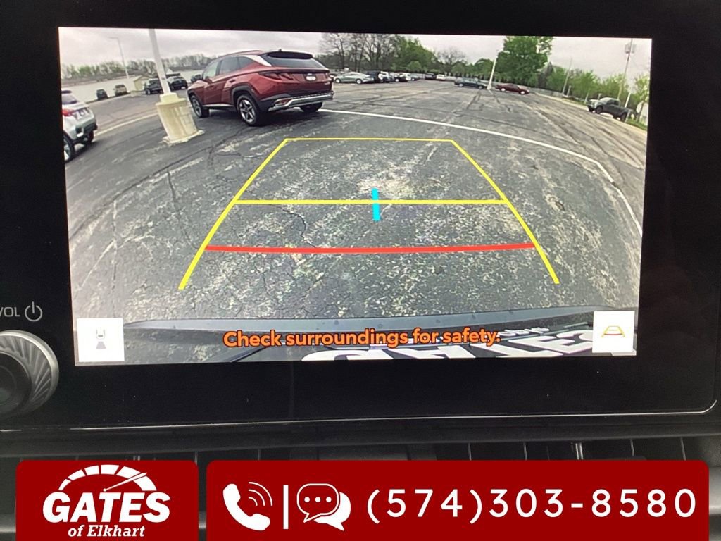 Used 2025 Toyota RAV4 XLE AWD/4WD image 18