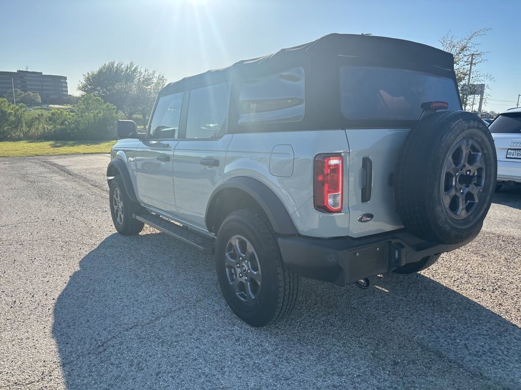 Used 2021 Ford Bronco Big Bend image 7