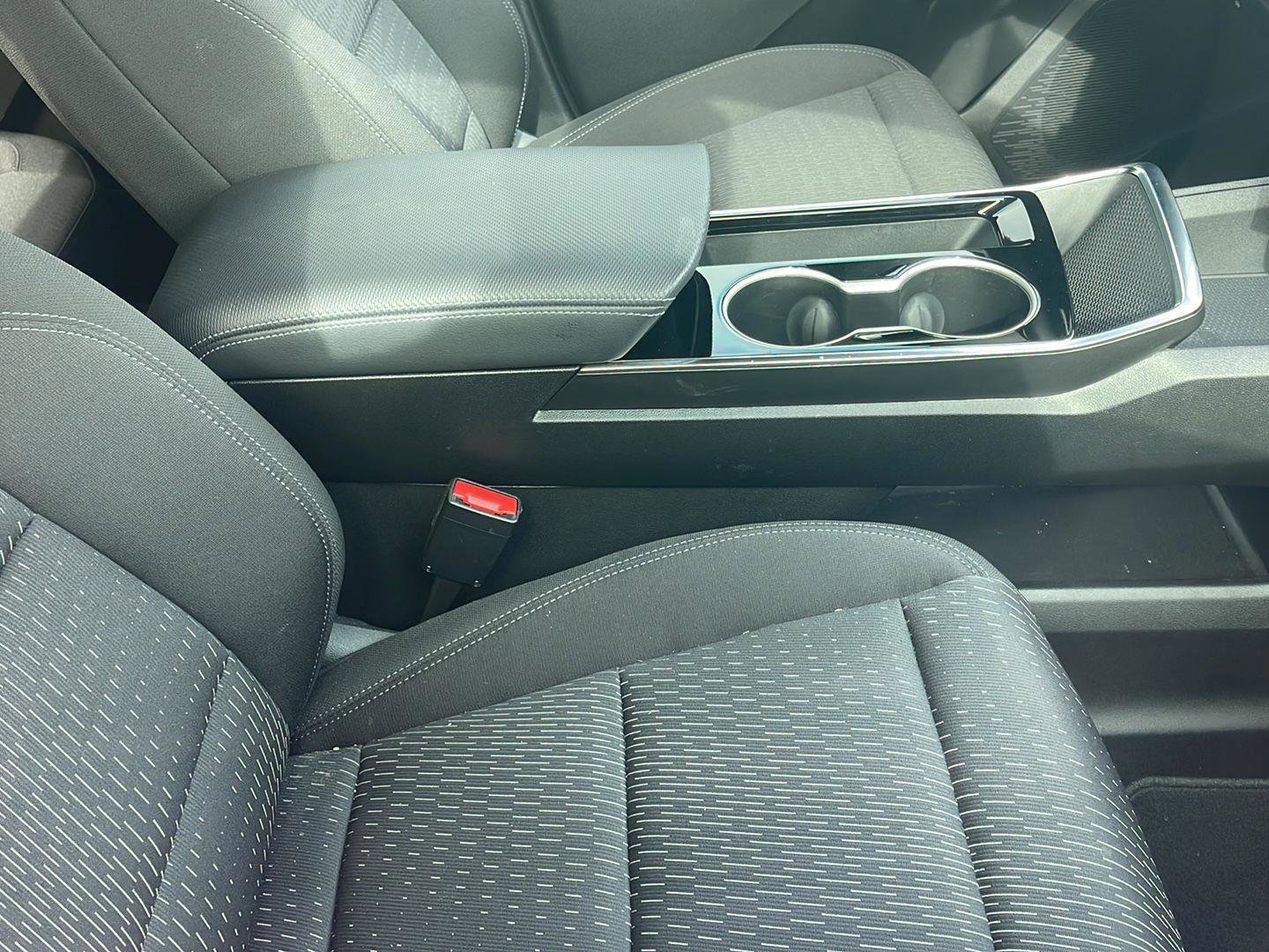 Used 2025 Chevrolet Equinox LT image 10