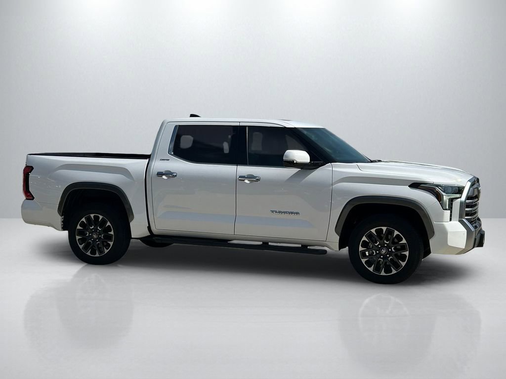 Used 2025 Toyota Tundra Limited AWD/4WD image 4