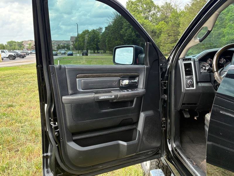 Used 2014 RAM 2500 Limited AWD/4WD image 9