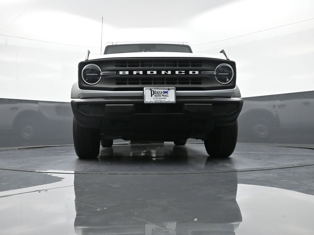 Used 2021 Ford Bronco Base image 29