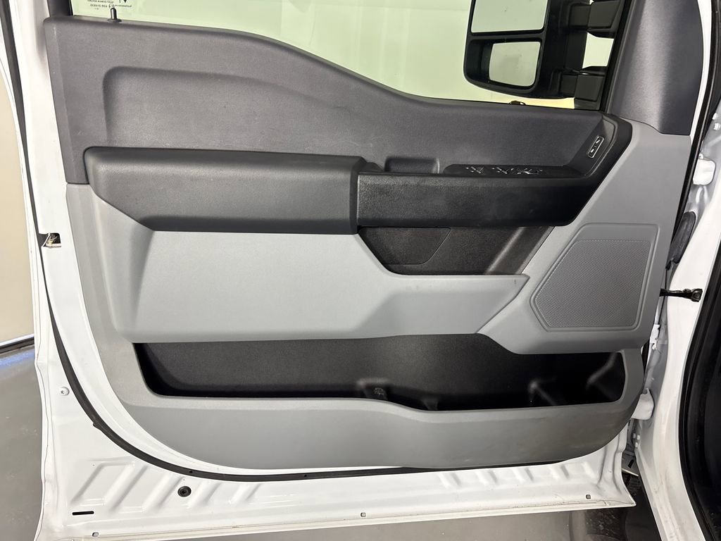 Used 2025 Ford F250 XL image 25