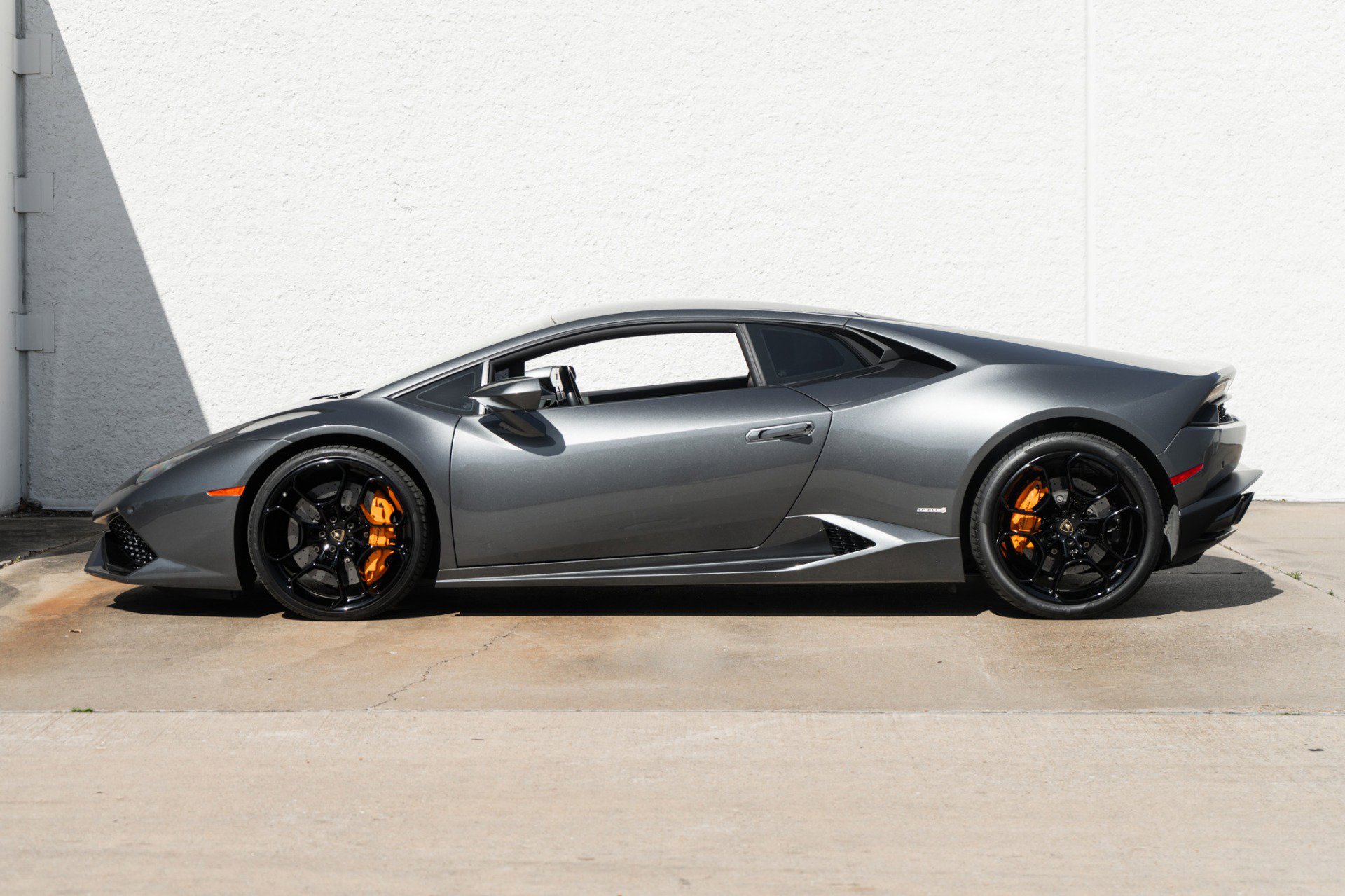 Used 2015 Lamborghini Huracan LP 610-4 AWD/4WD image 8