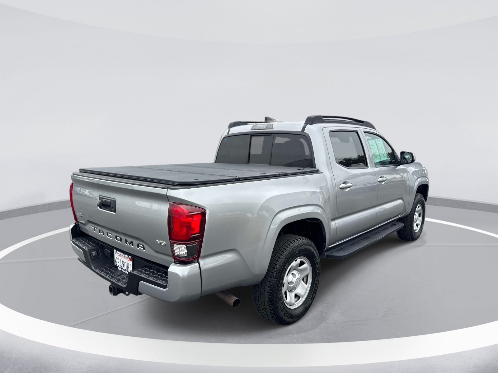 Used 2022 Toyota Tacoma SR AWD/4WD image 5