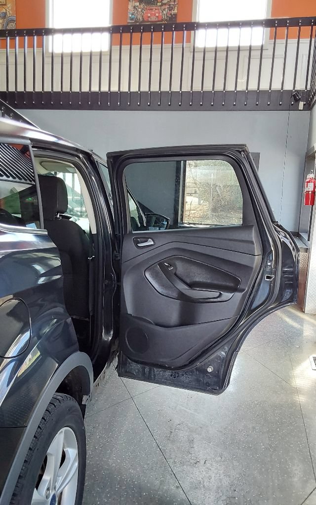 Used 2013 Ford Escape SE FWD image 16