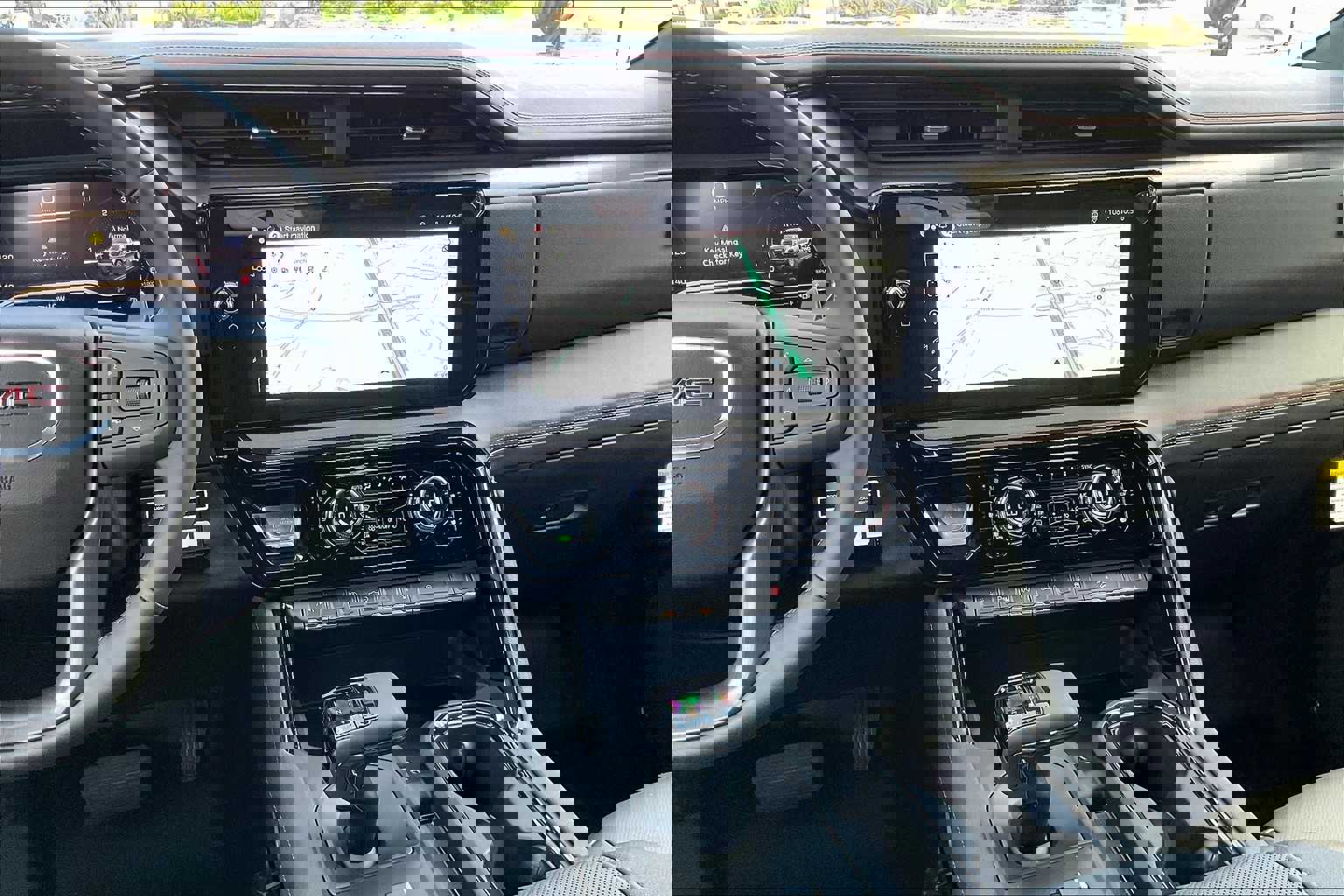 New 2025 GMC Sierra 1500 AT4 w/ AT4 Premium Package image 6