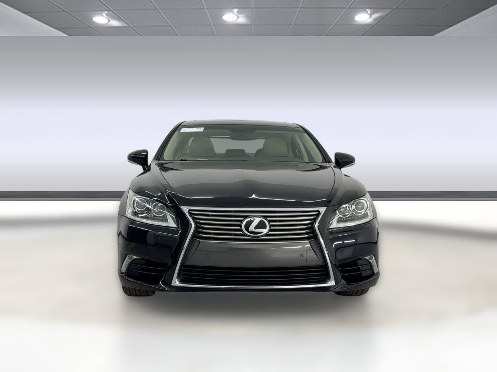 Used 2015 Lexus LS 460 w/ Comfort Package image 6