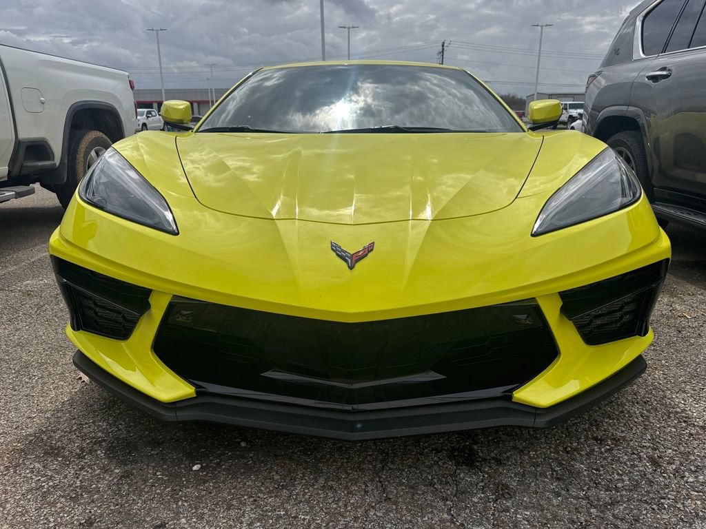 Used 2023 Chevrolet Corvette Stingray Premium Conv w/ Z51 Performance Package image 2