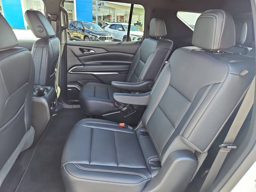New 2026 Chevrolet Traverse LT w/ Enhanced Driving Package AWD/4WD image 23