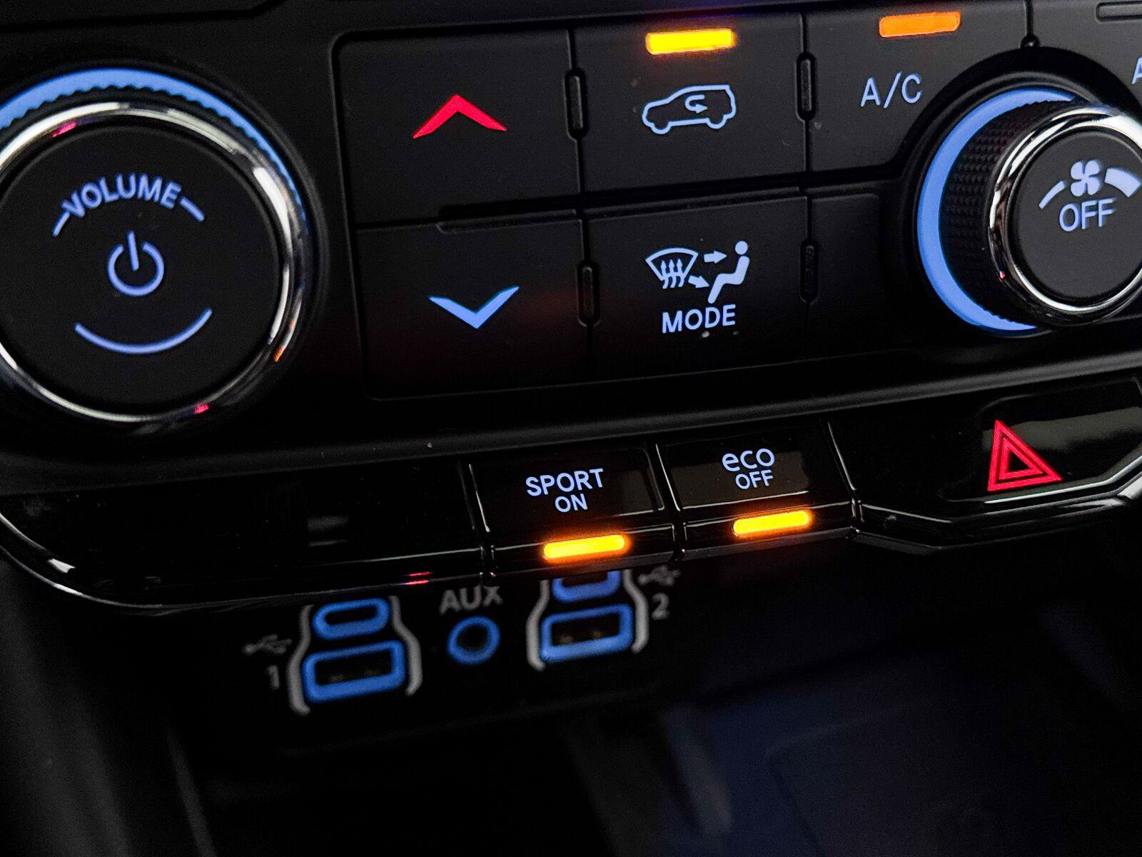Used 2023 Dodge Durango R/T AWD/4WD image 10