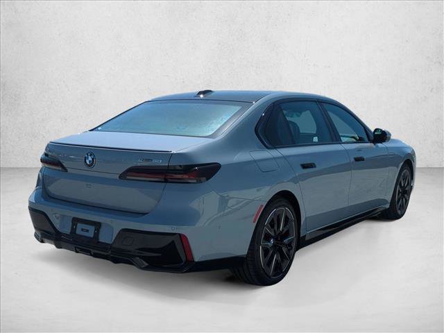 New 2026 BMW i7 xDrive60 w/ M Sport Package RWD image 2