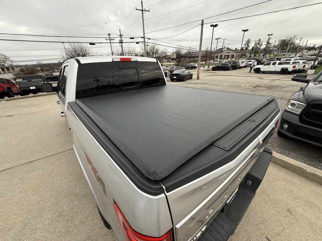 Used 2016 Ford F150 Platinum w/ Equipment Group 701A Luxury image 8