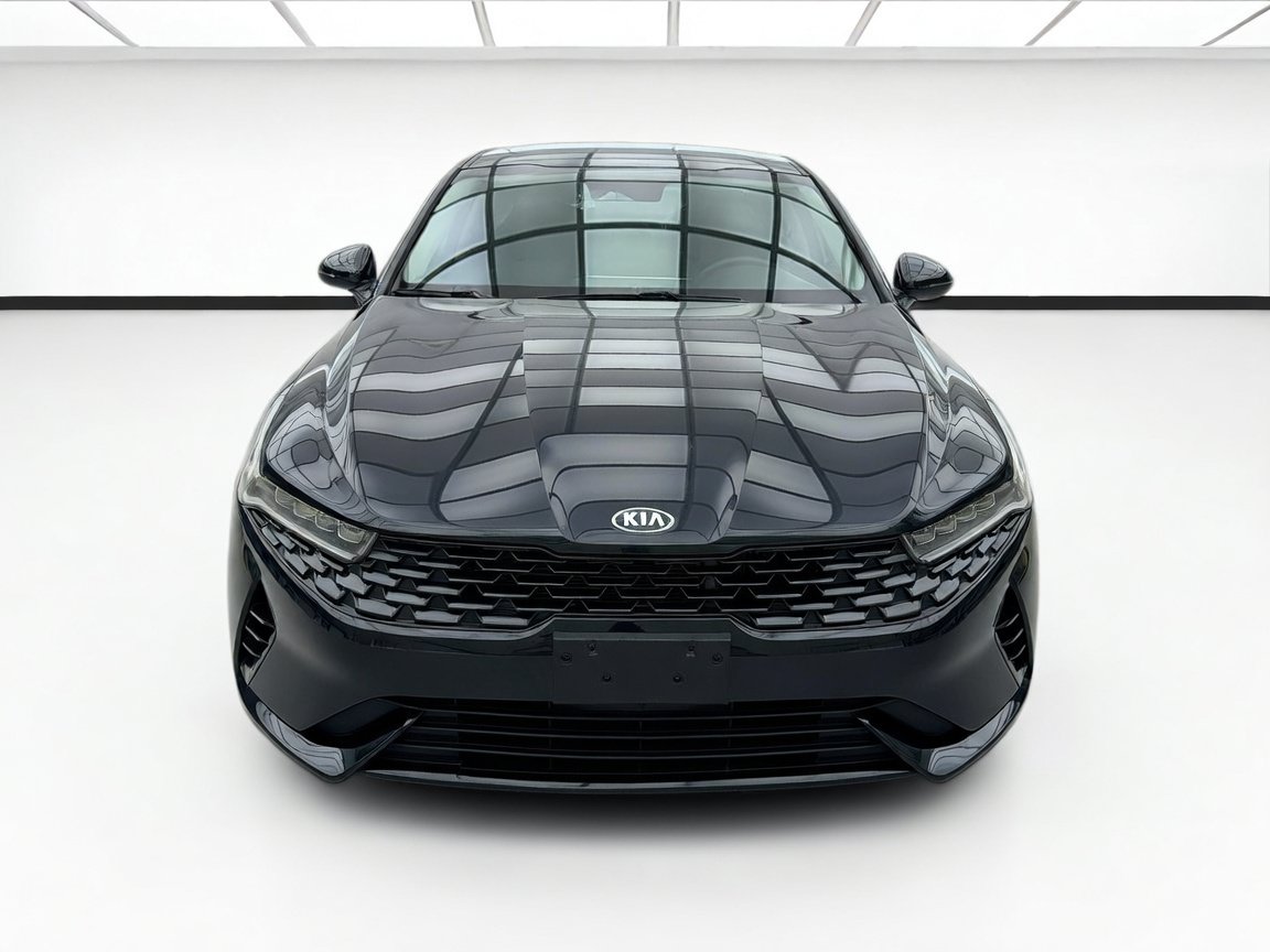 Used 2021 Kia K5 LXS FWD image 2