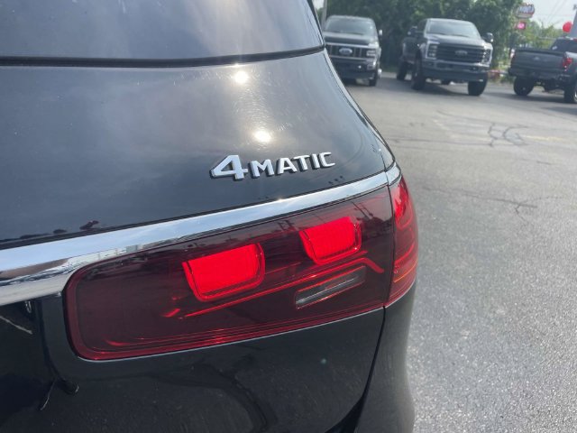 Used 2024 Mercedes-Benz GLS 450 4MATIC image 7