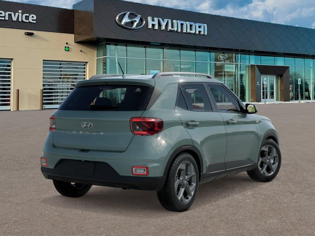 New 2026 Hyundai Venue SEL FWD image 4